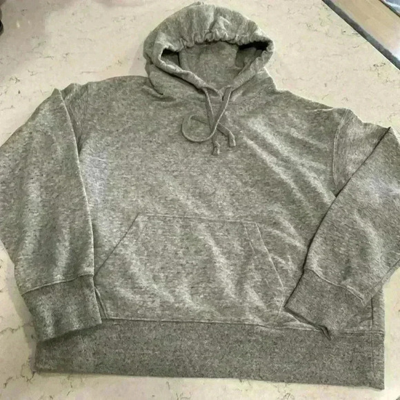 Uniqlo Jackets & Blazers - Uni Glo Hoodie